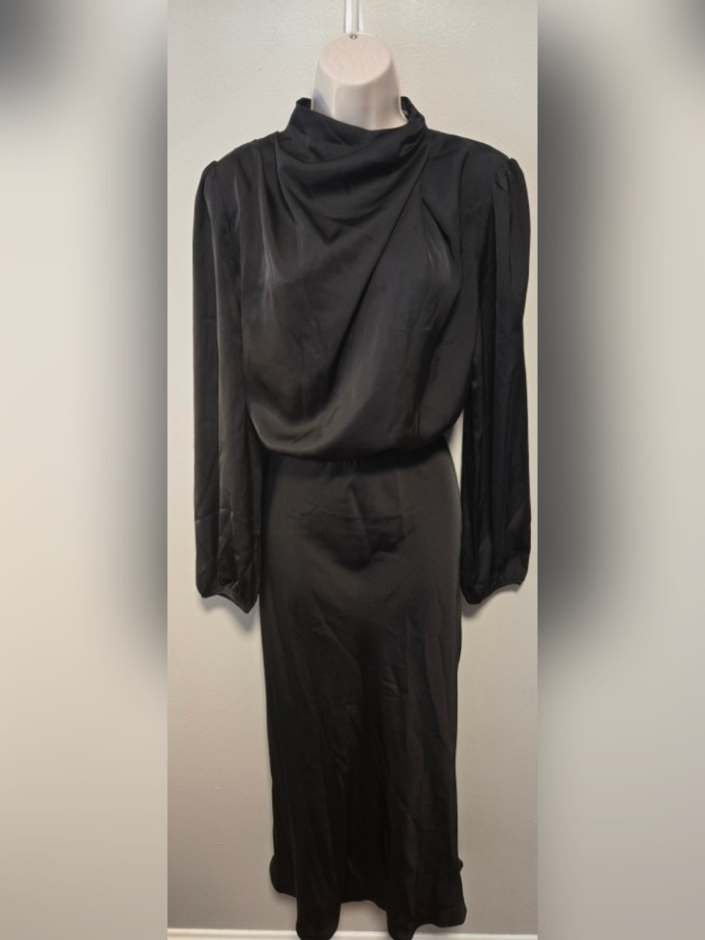 NWT BTFBM Black High-Neck Satin Midi Dress Large - Picture 5 of 5